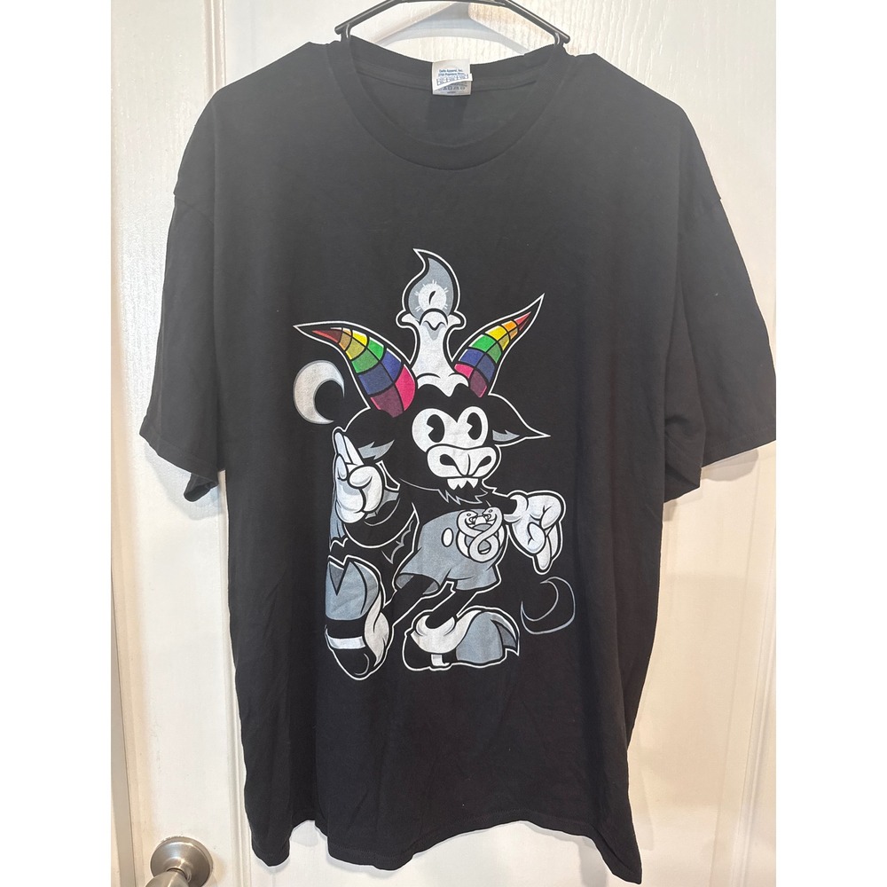 Delta Pro Weight Baphomet Cartoon Graphic T-Shirt Mens XL Black Rainbow Horns